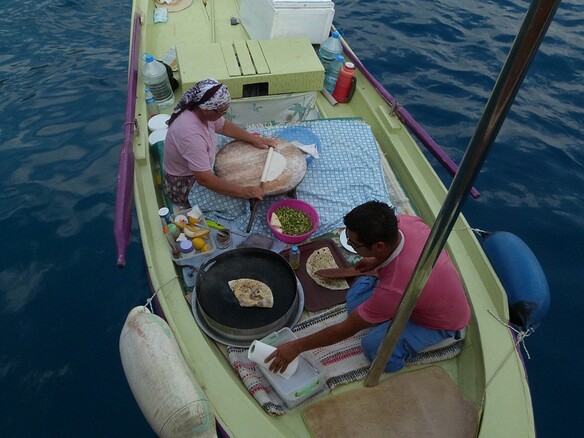 Food boat
